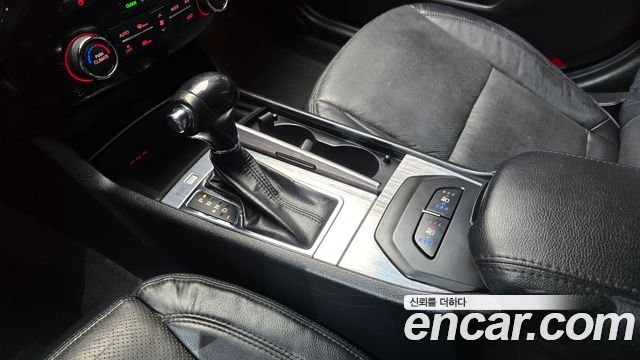 Kia K7 2010 — photo 9