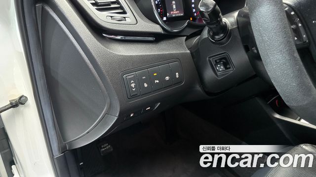Kia K7 2010 — photo 16