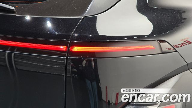 Hyundai Kona 2023 — photo 9