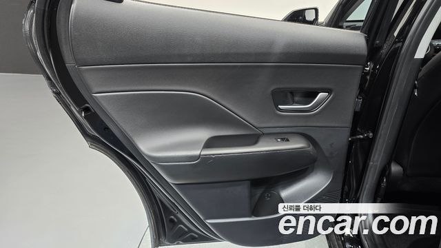 Hyundai Kona 2023 — photo 15