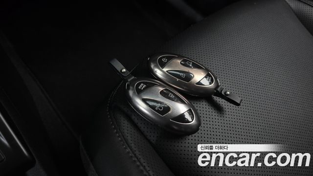 Hyundai Kona 2023 — photo 25