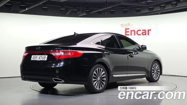 Hyundai Grandeur 2013 — photo 2