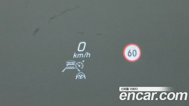 Mercedes-Benz E-Class 2021 — photo 25