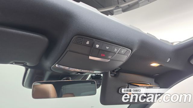 Mercedes-Benz E-Class 2021 — photo 26