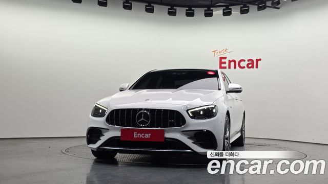Mercedes-Benz E-Class 2021 — photo 3