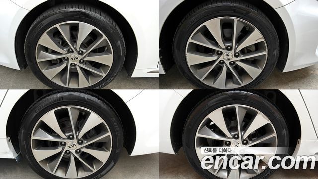 Kia K5 2016 — photo 20