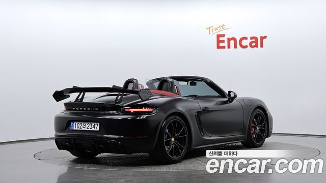 Porsche 718 2018 — photo 2