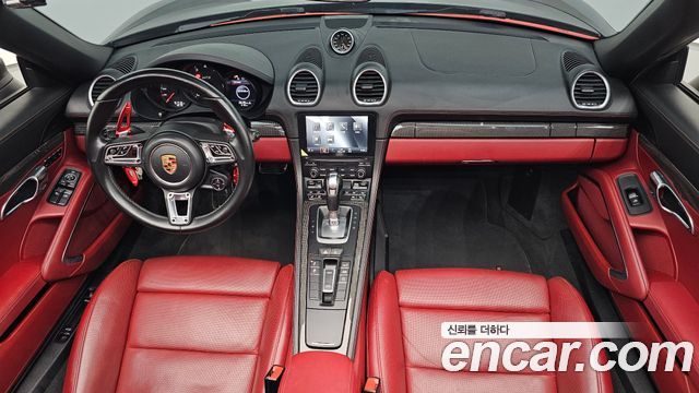 Porsche 718 2018 — photo 10