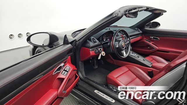Porsche 718 2018 — photo 13