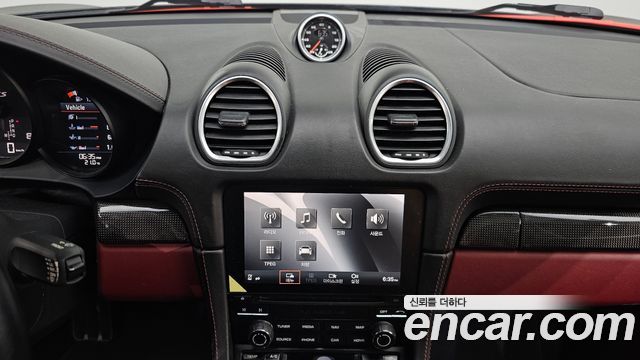 Porsche 718 2018 — photo 19