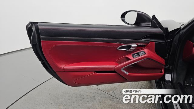 Porsche 718 2018 — photo 14
