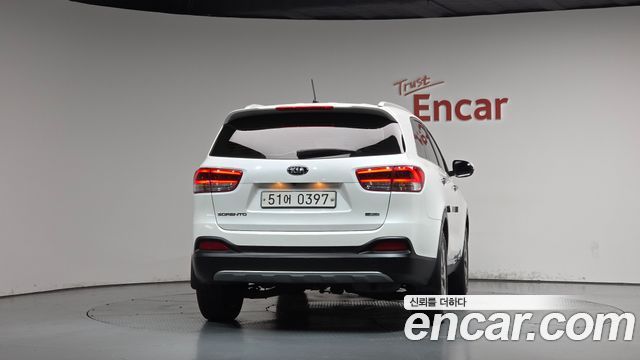 Kia Sorento 2016 — photo 4