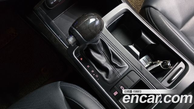 Kia Sorento 2016 — photo 12