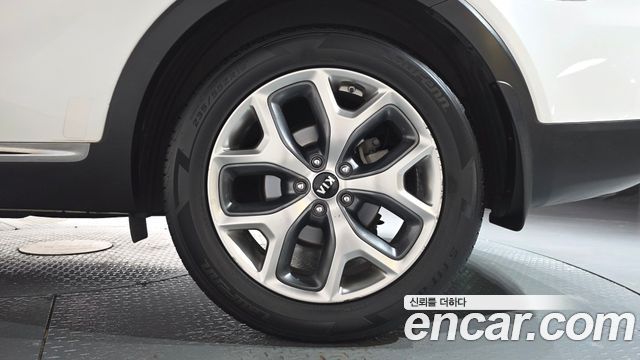 Kia Sorento 2016 — photo 7