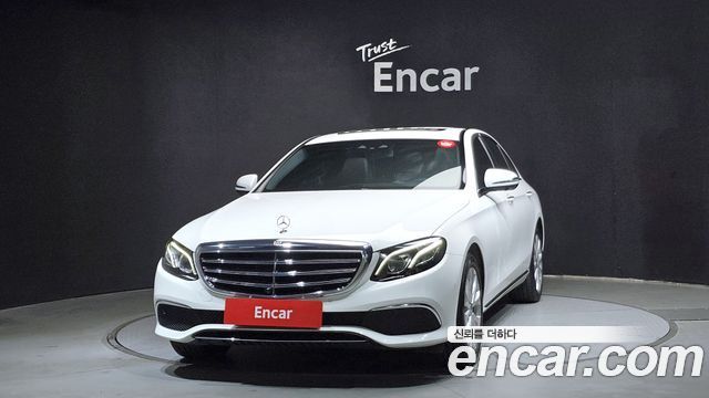 Mercedes-Benz E-Class 2019 — photo 3