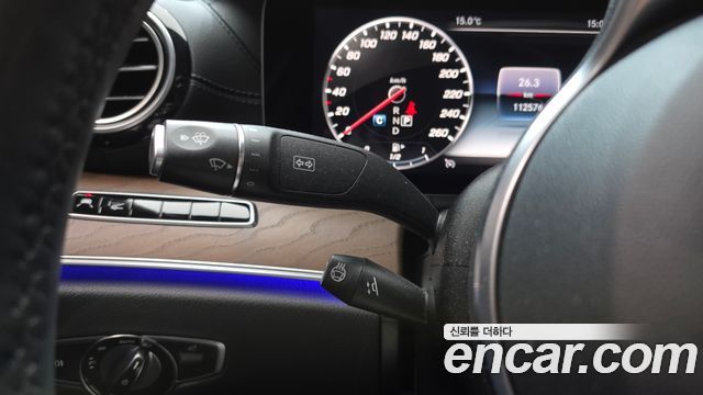 Mercedes-Benz E-Class 2019 — photo 26