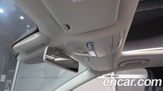 Mercedes-Benz E-Class 2019 — photo 29