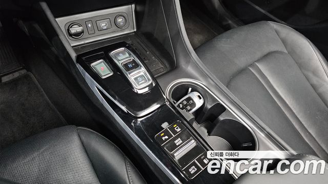 Hyundai Sonata 2022 — photo 12