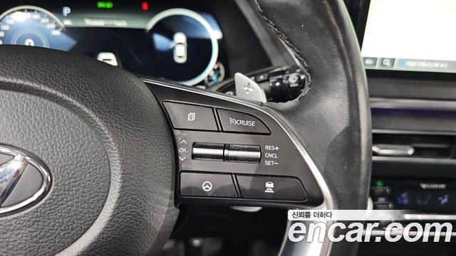Hyundai Sonata 2022 — photo 26