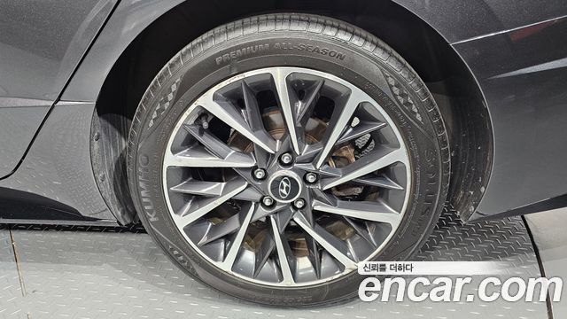 Hyundai Sonata 2022 — photo 7