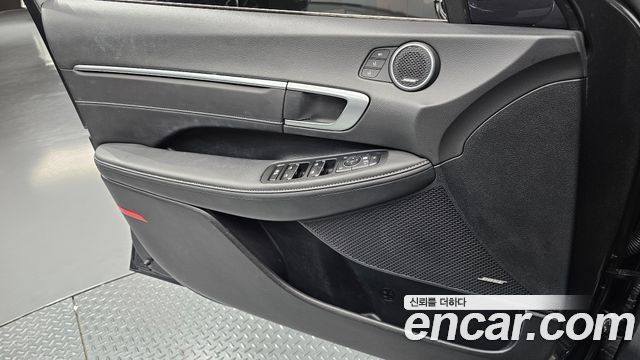 Hyundai Sonata 2022 — photo 14