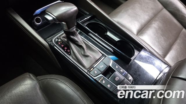 Kia K7 2017 — photo 9
