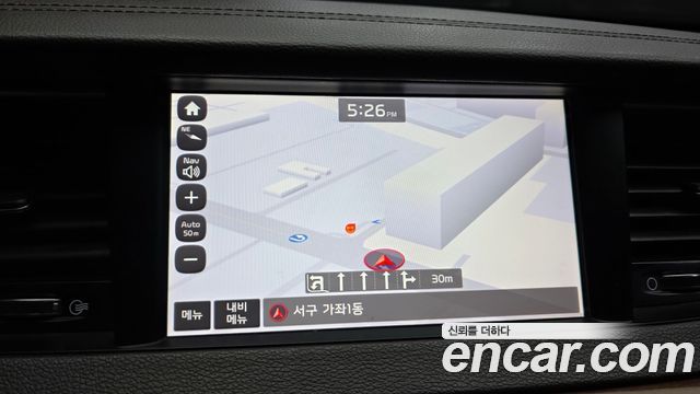 Kia K7 2017 — photo 15