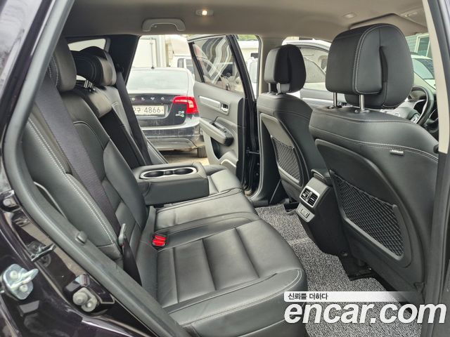 Renault Korea QM6 2022 — photo 13