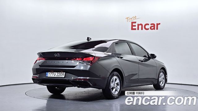 Hyundai AVANTE 2021 — photo 2