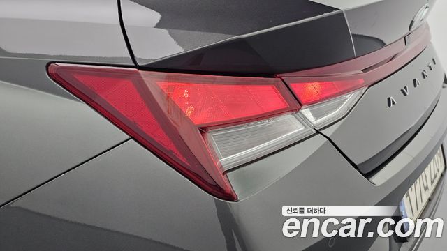 Hyundai AVANTE 2021 — photo 9