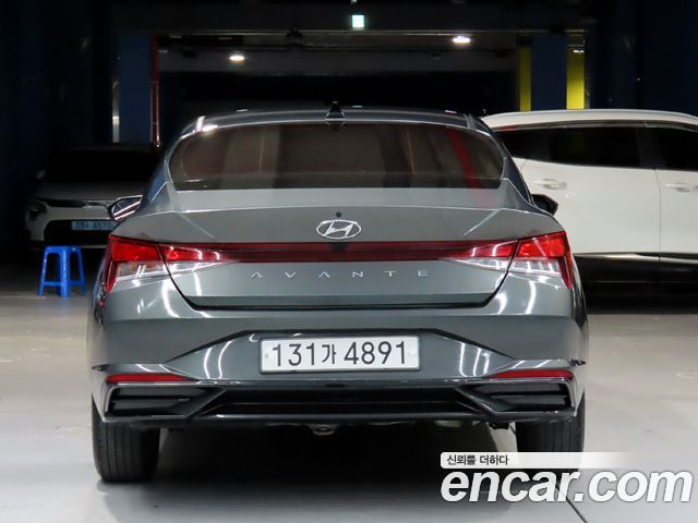 Hyundai AVANTE 2023 — photo 4