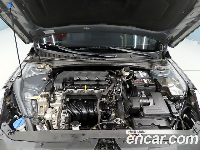 Hyundai AVANTE 2023 — photo 6