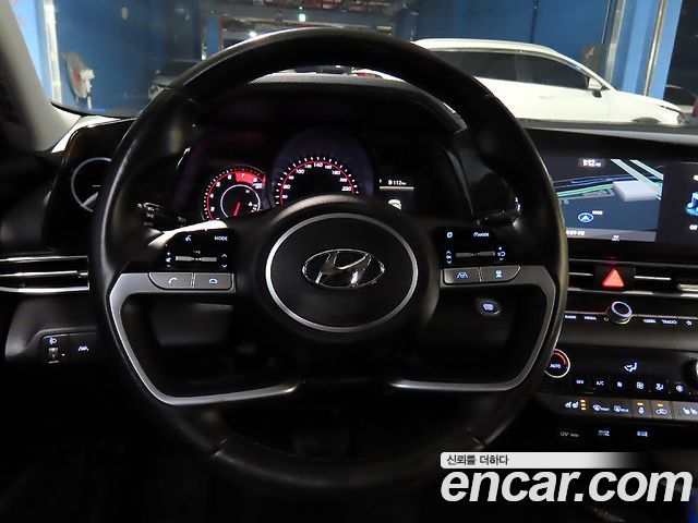 Hyundai AVANTE 2023 — photo 8