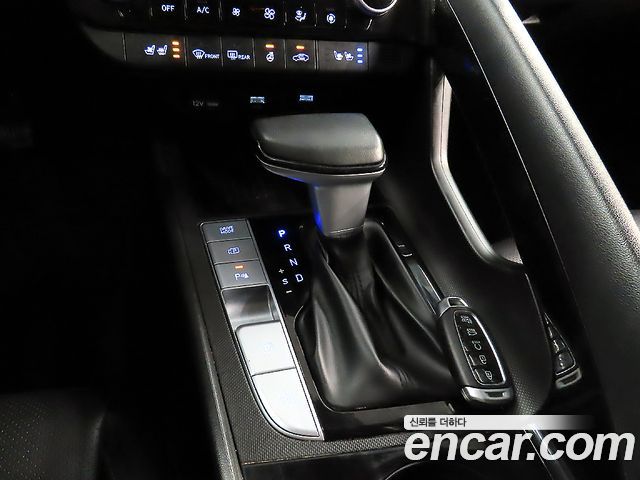 Hyundai AVANTE 2023 — photo 9