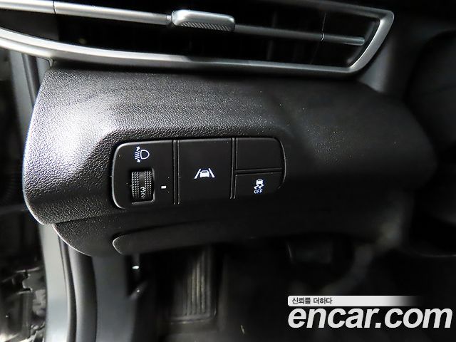 Hyundai AVANTE 2023 — photo 15