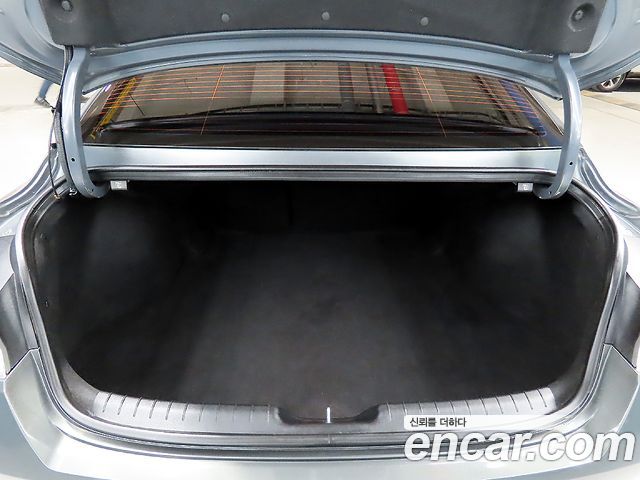 Hyundai AVANTE 2023 — photo 18