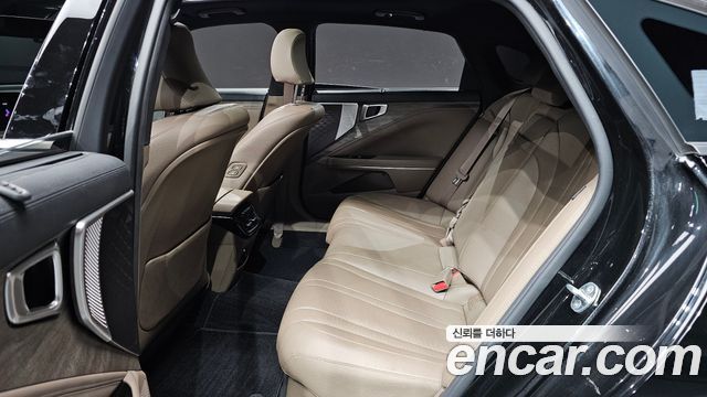 Kia K8 2022 — photo 17