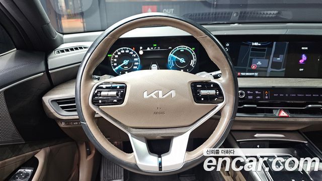 Kia K8 2022 — photo 18