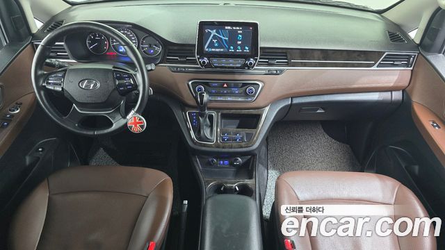 Hyundai Starex 2020 — photo 10