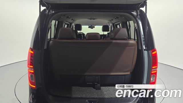 Hyundai Starex 2020 — photo 25