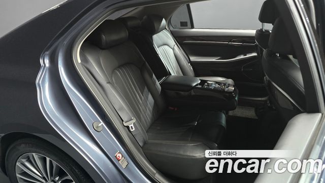 Genesis EQ900 2016 — photo 11