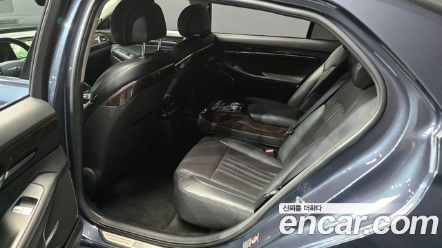 Genesis EQ900 2016 — photo 12