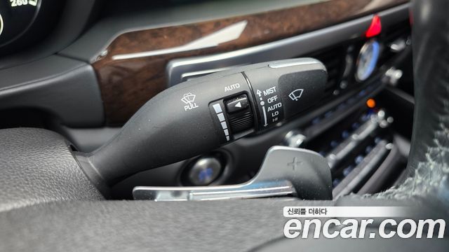 Genesis EQ900 2016 — photo 17