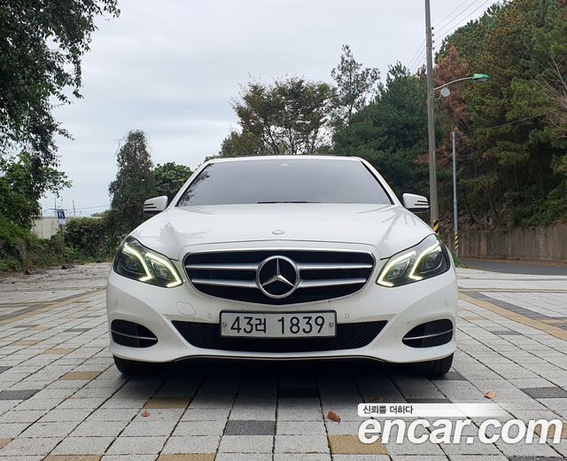 Mercedes-Benz E-Class 2014 — photo 5