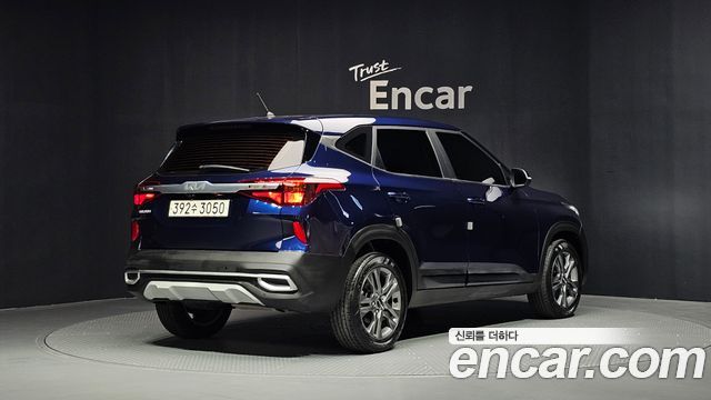 Kia Seltos 2022 — photo 2