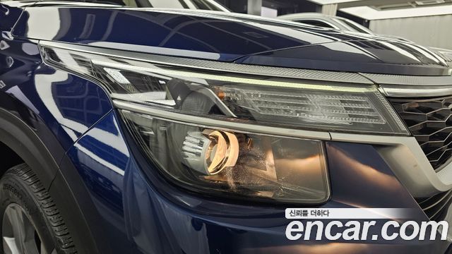 Kia Seltos 2022 — photo 8