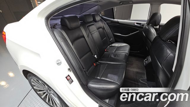 Kia K7 2013 — photo 11