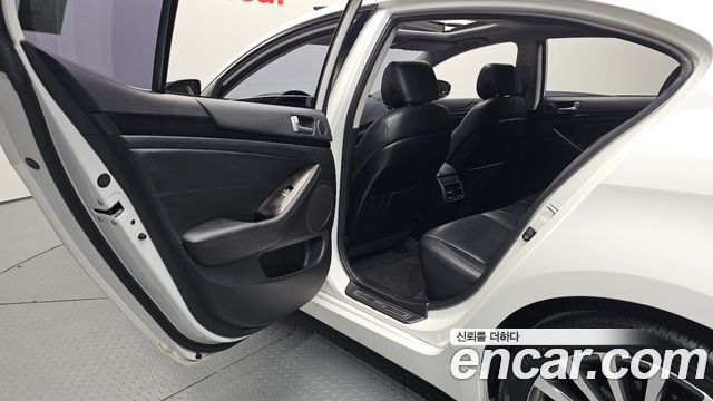 Kia K7 2013 — photo 12