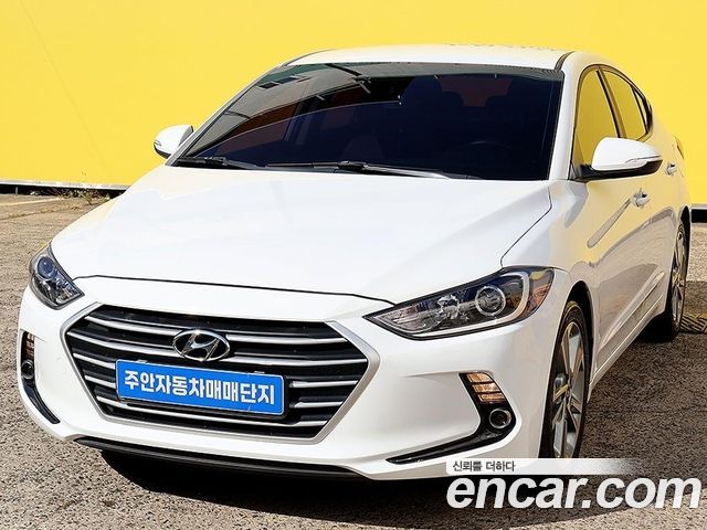 Hyundai AVANTE 2018 — photo 2