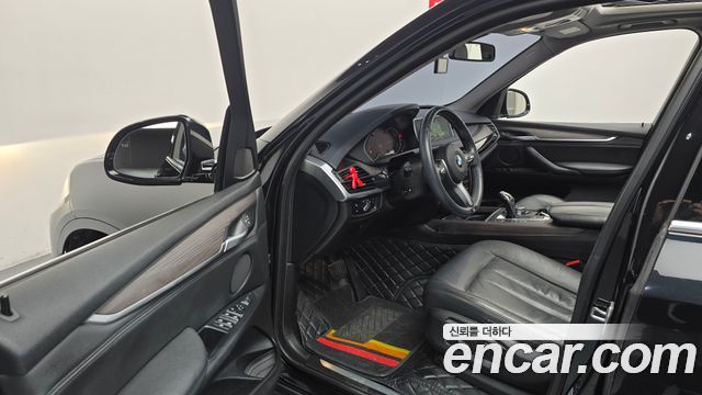 BMW X5 2016 — photo 10